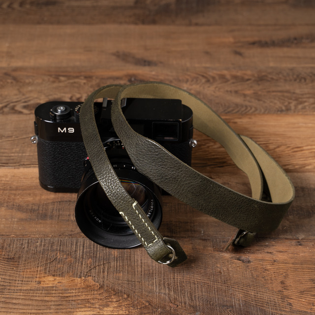Full Leather Camera Neck Strap 001 Tapered (Cura Split Rings)